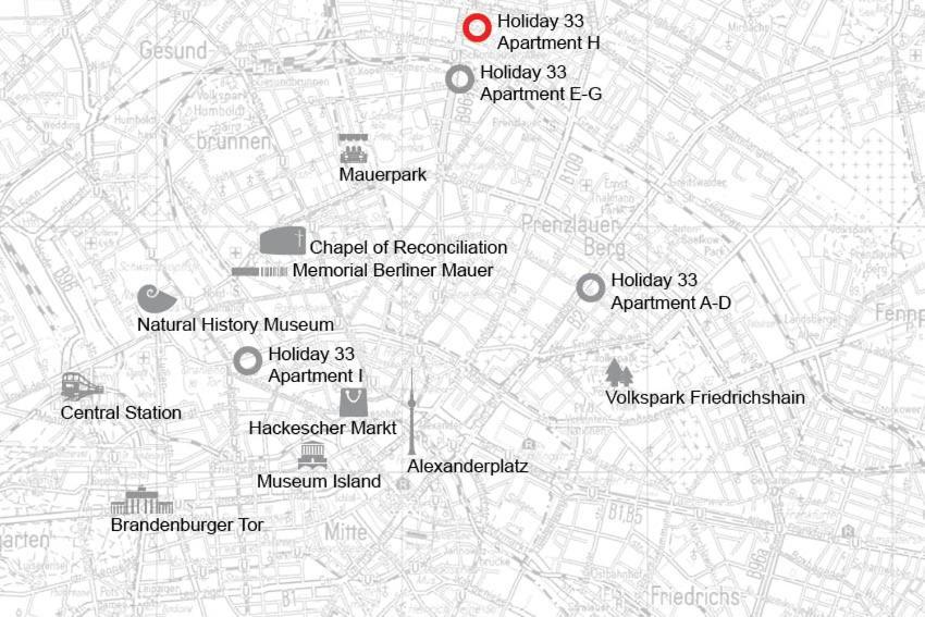 33 S-bahn Schönhauser Allee Berlin