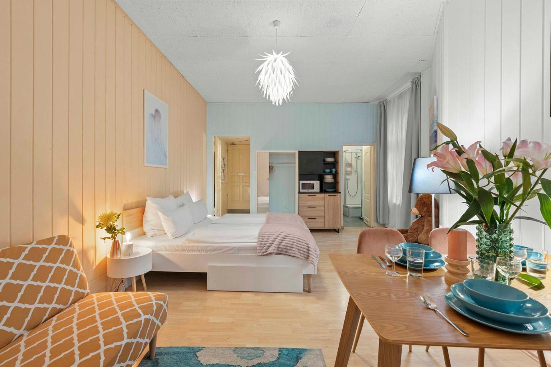 Apartment 33 S-bahn Schönhauser Allee Berlin